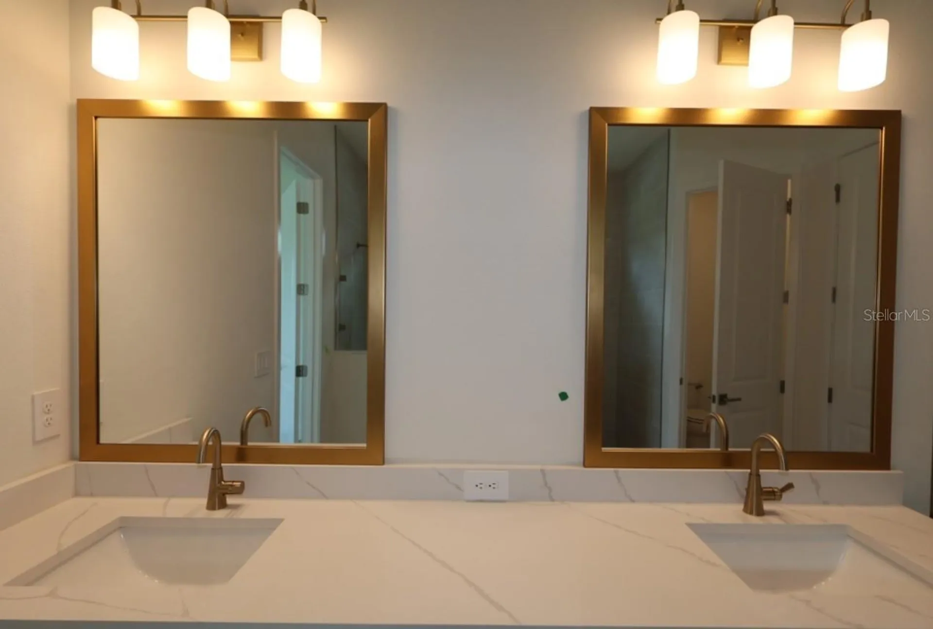 7249 Meadowshade Court Sarasota FL 34241