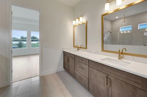 7249 Meadowshade Court Sarasota FL 34241