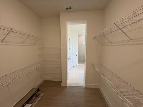 7249 Meadowshade Court Sarasota FL 34241