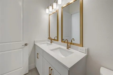 7249 Meadowshade Court Sarasota FL 34241