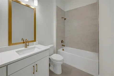 7249 Meadowshade Court Sarasota FL 34241