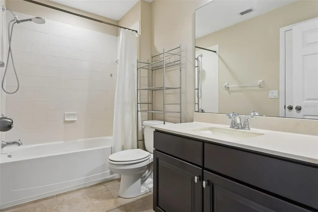 19546 Whispering Brook Drive Tampa FL 33647