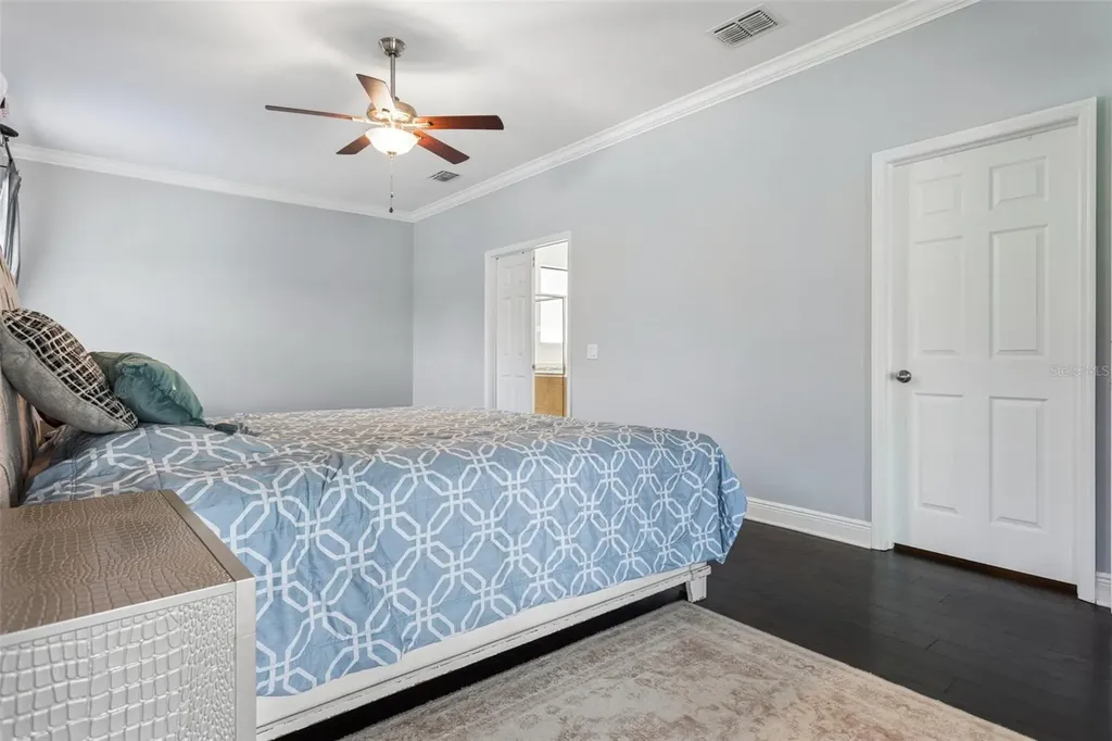 19546 Whispering Brook Drive Tampa FL 33647