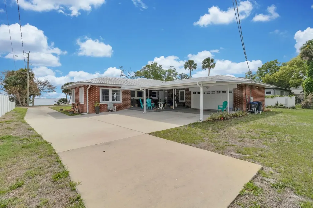1322 Riverside Drive Titusville FL 32780