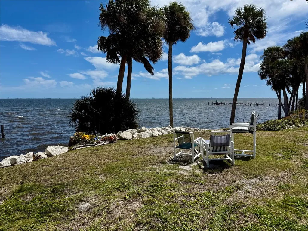 1322 Riverside Drive Titusville FL 32780