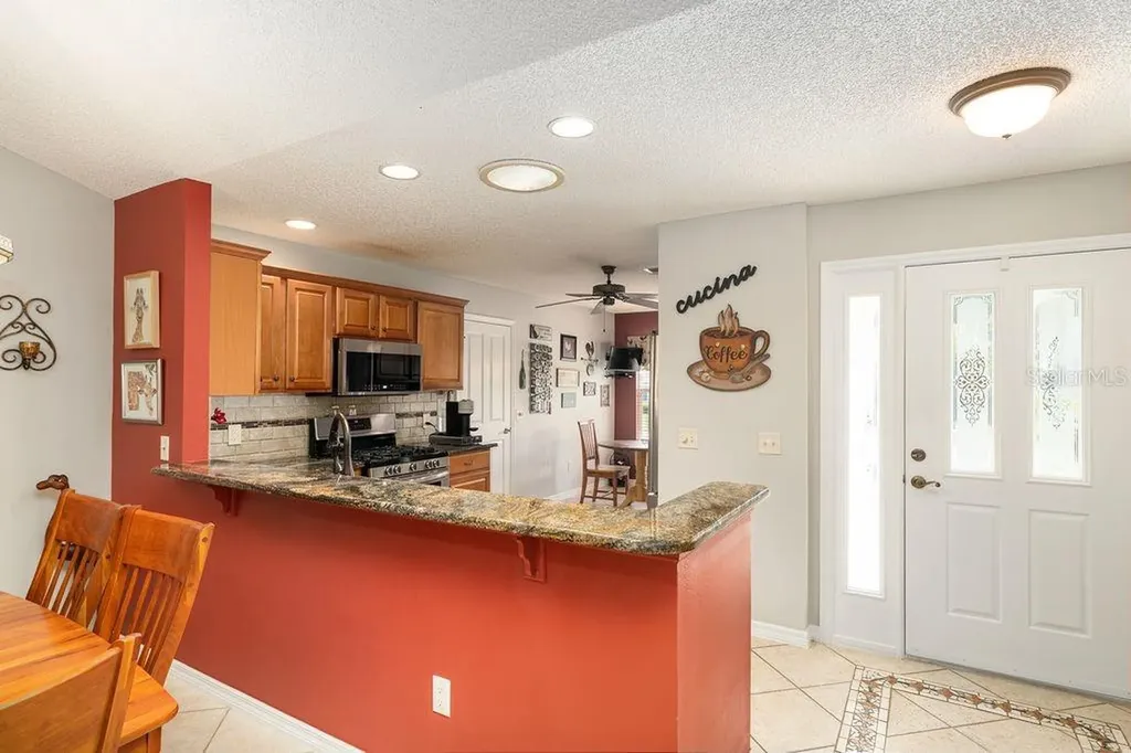 9325 SE 171st Le Flore Lane The Villages FL 32162