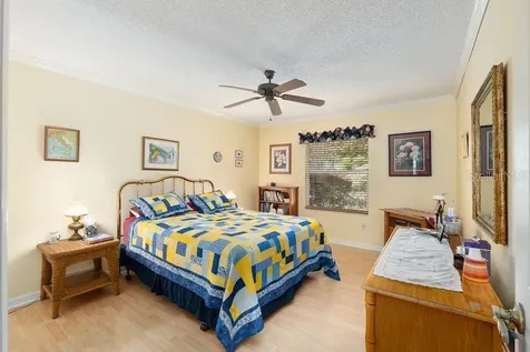 9325 SE 171st Le Flore Lane The Villages FL 32162