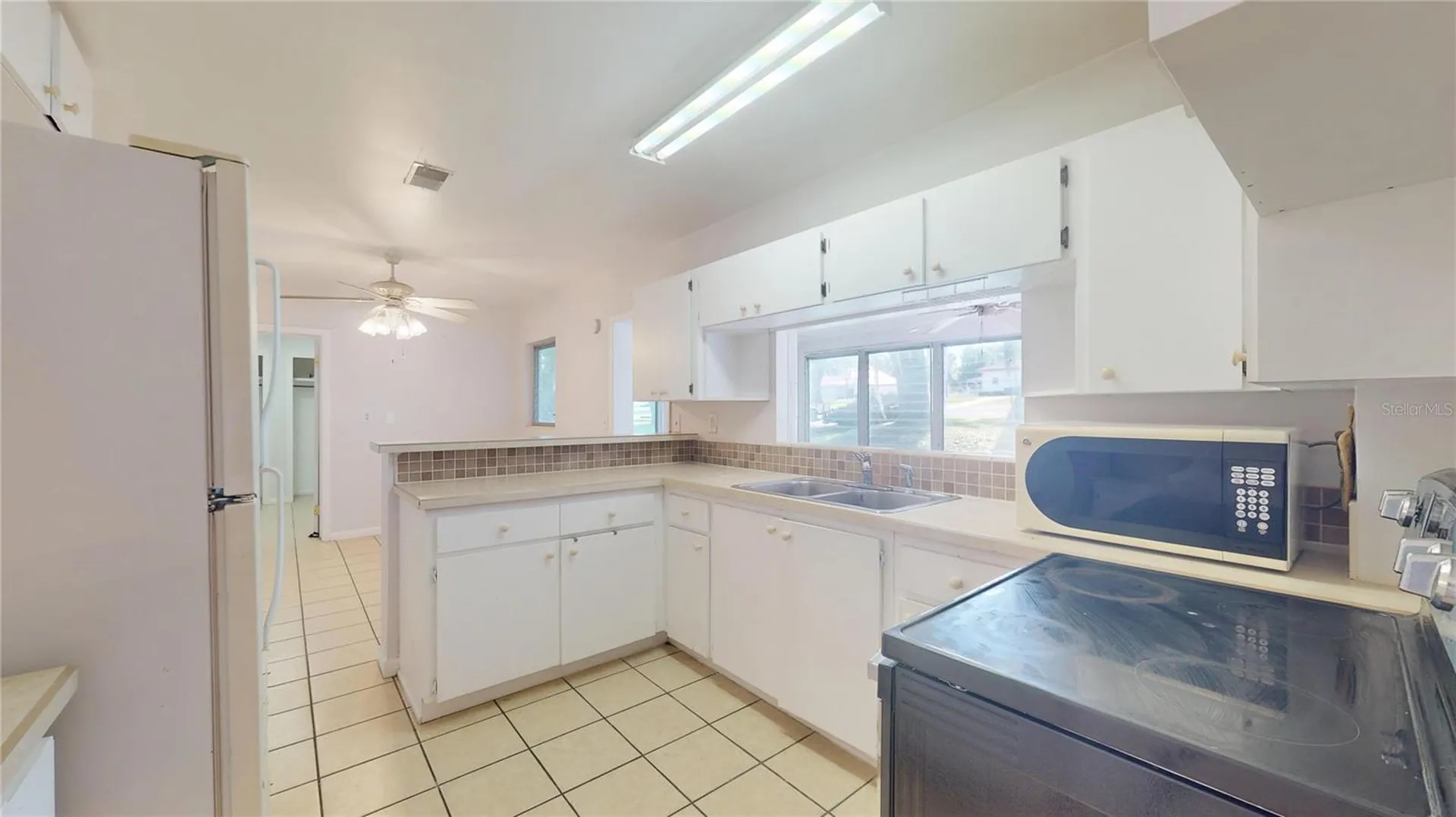 121 N Seminole Avenue Inverness FL 34450