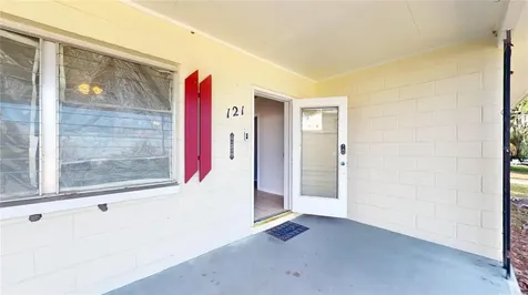121 N Seminole Avenue Inverness FL 34450