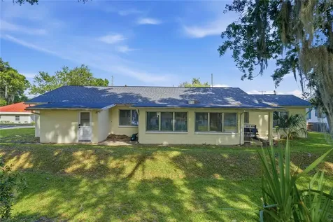 121 N Seminole Avenue Inverness FL 34450