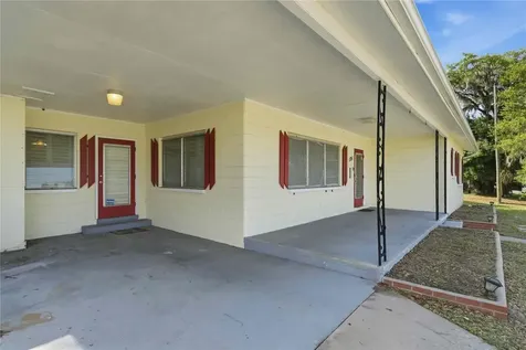 121 N Seminole Avenue Inverness FL 34450
