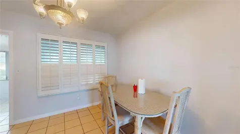 121 N Seminole Avenue Inverness FL 34450