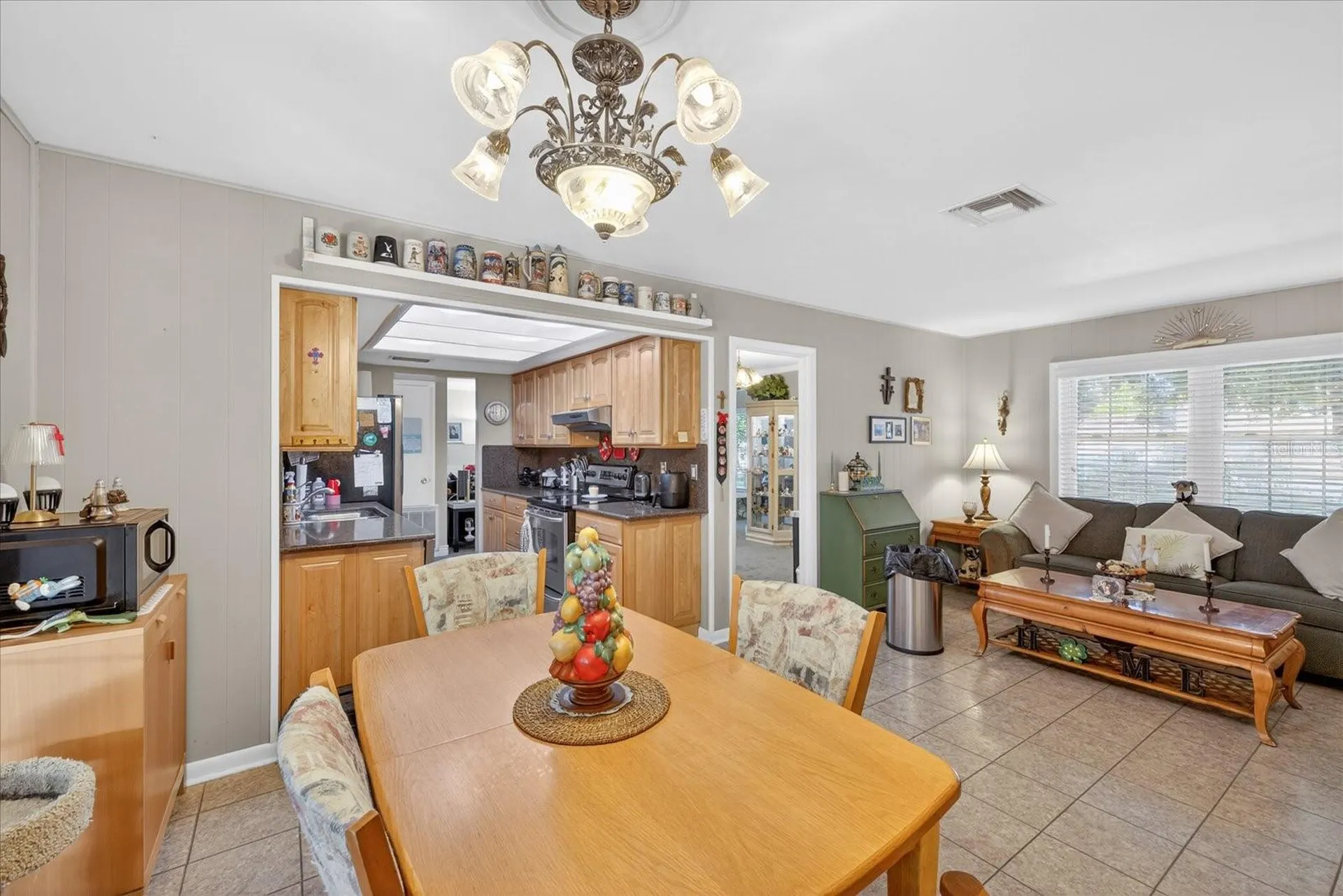 8404 Sandstone Court Tampa FL 33615