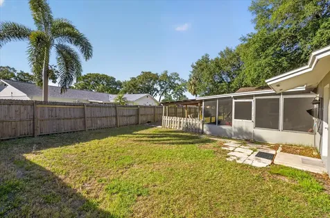 8404 Sandstone Court Tampa FL 33615