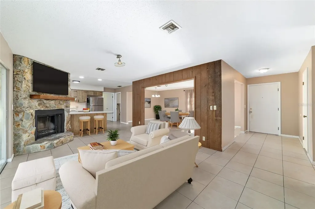 1325 SE 19th Street Ocala FL 34471