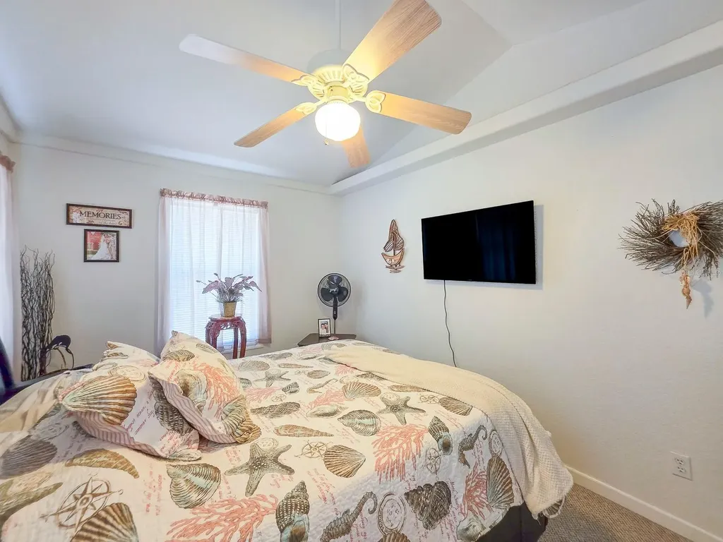 121 E Palm Way Edgewater FL 32132