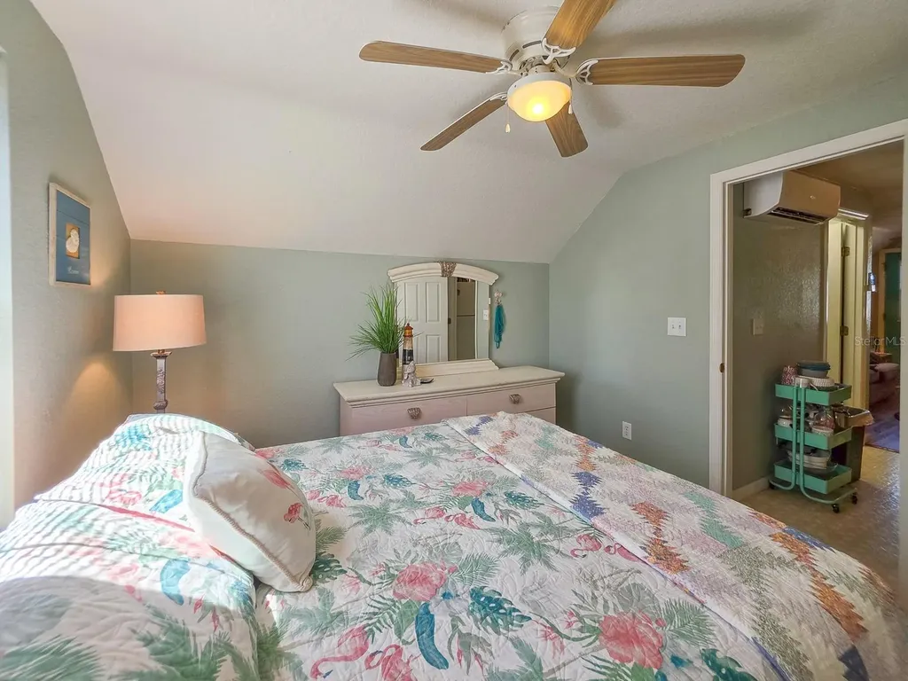 121 E Palm Way Edgewater FL 32132