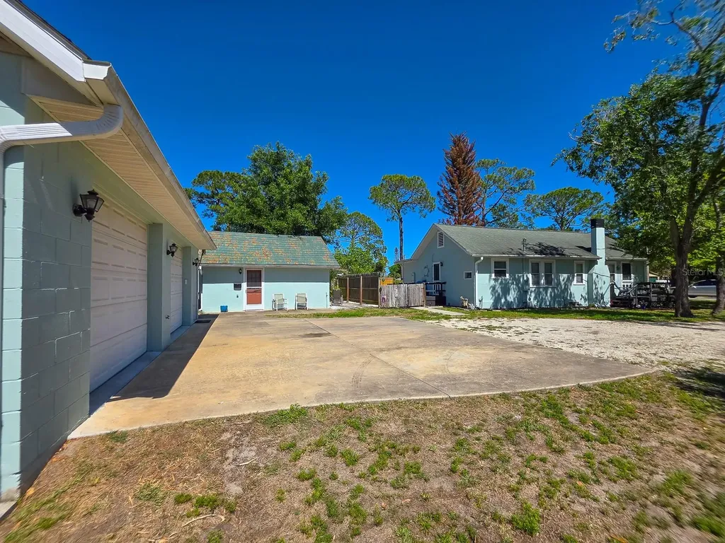 121 E Palm Way Edgewater FL 32132