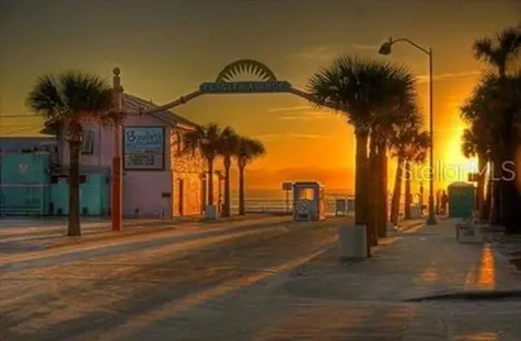 121 E Palm Way Edgewater FL 32132