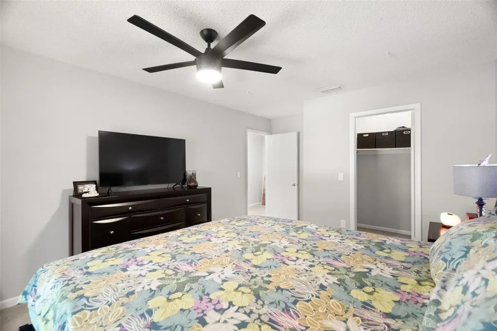 6322 Treetop Circle Temple Terrace FL 33617