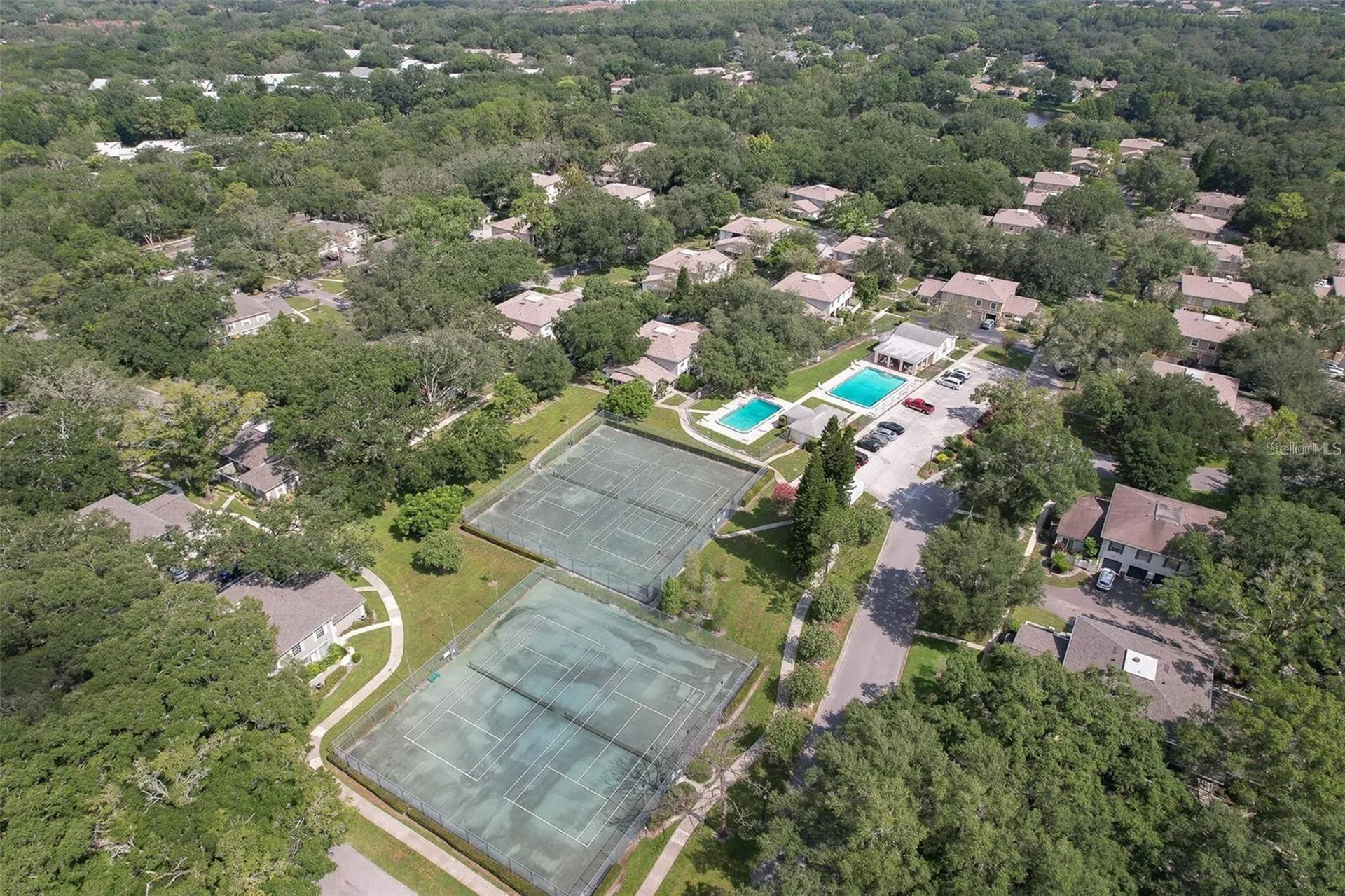 6322 Treetop Circle Temple Terrace FL 33617
