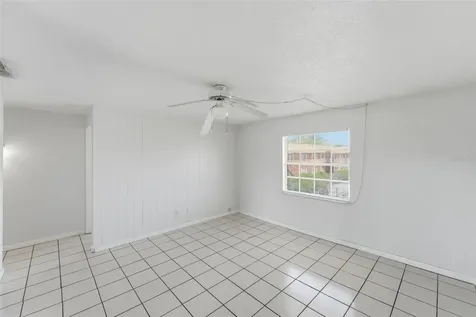 1655 W Oak Ridge Road Orlando FL 32809