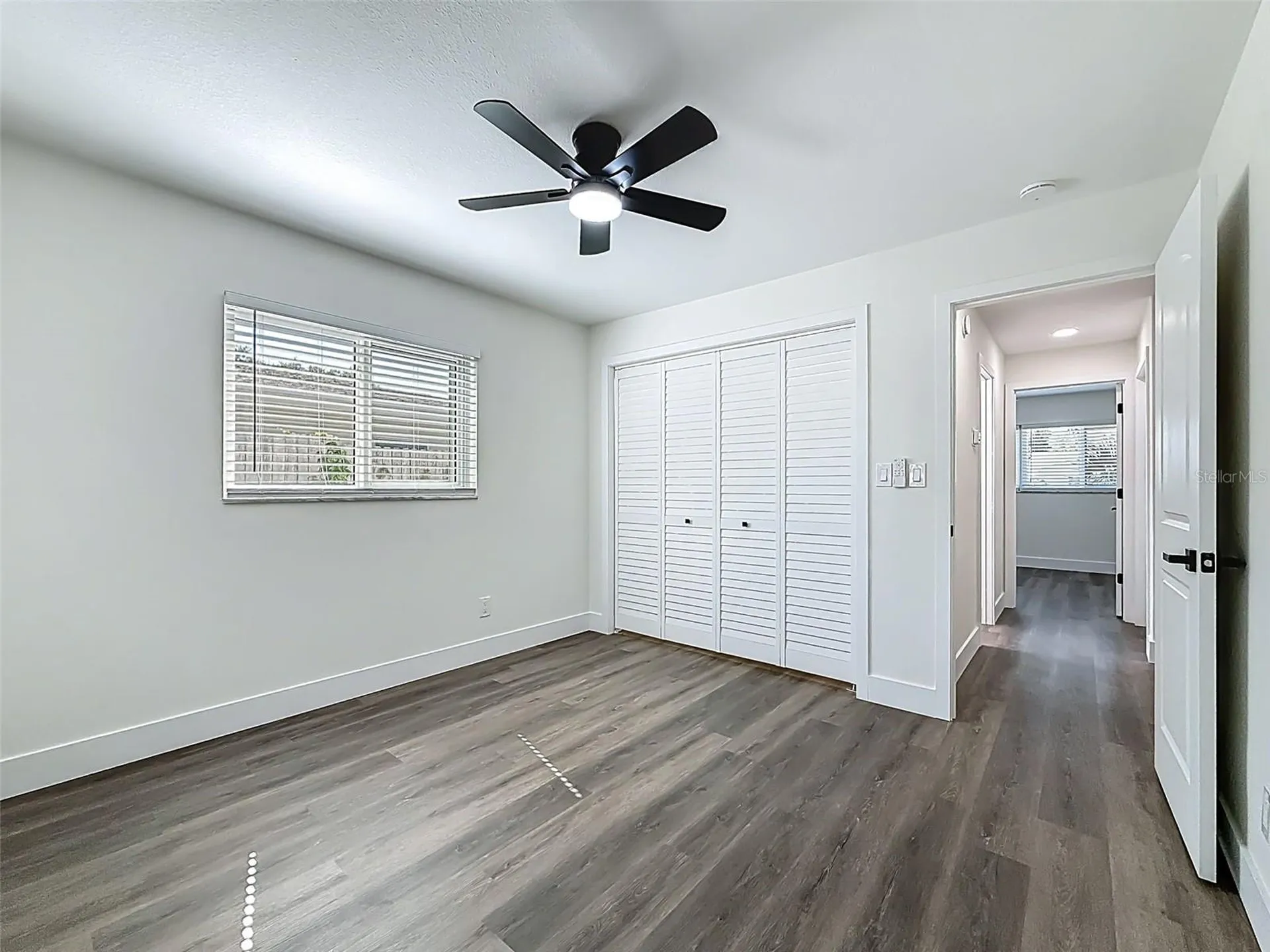 2463 68th Avenue S St Petersburg FL 33712