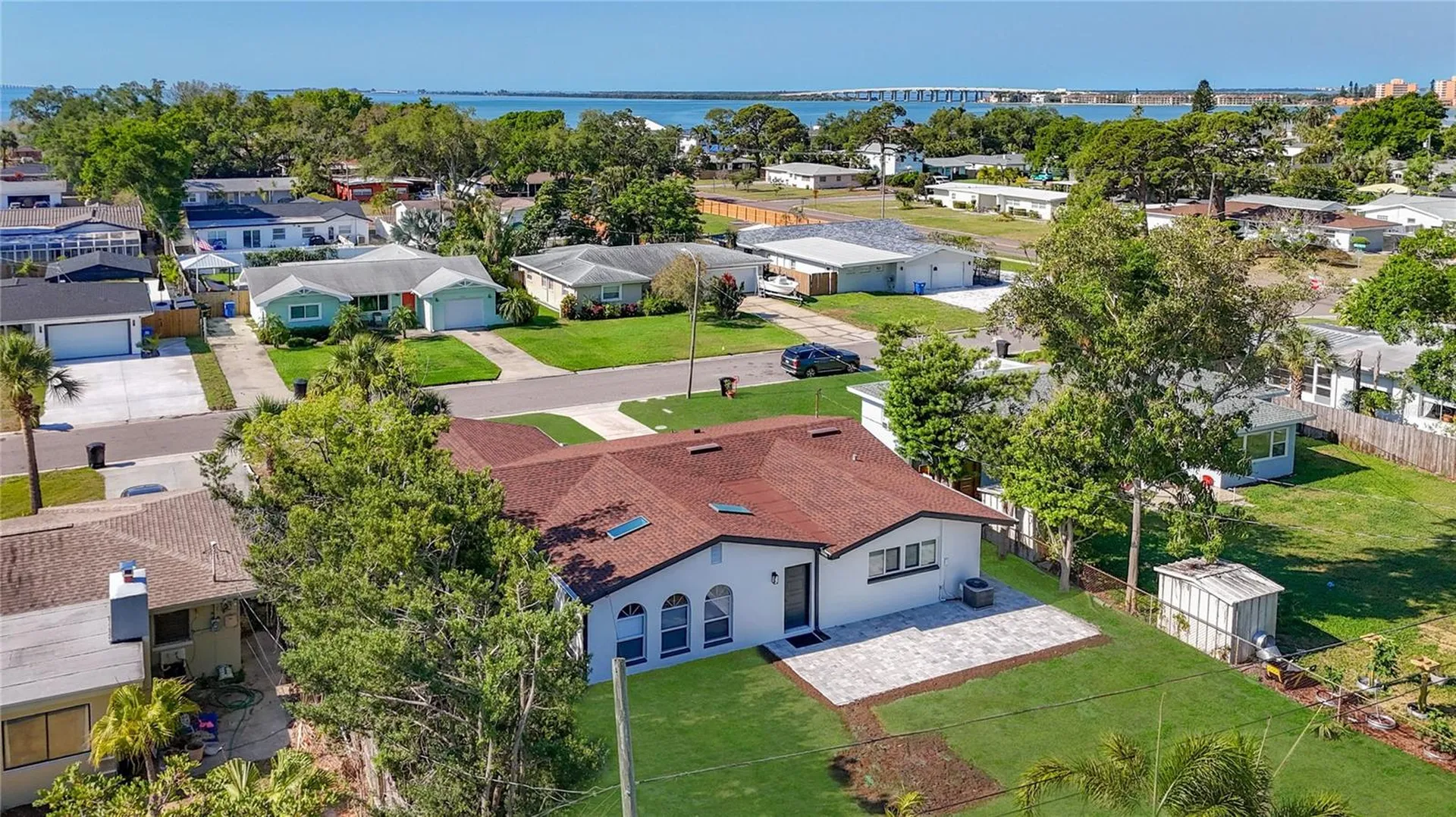2463 68th Avenue S St Petersburg FL 33712