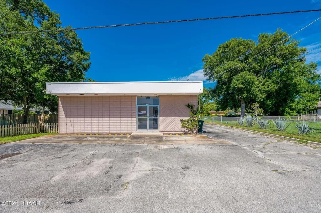 116 Center Street Daytona Beach FL 32117