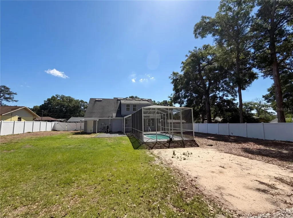 3226 NE 30th Court Ocala FL 34479