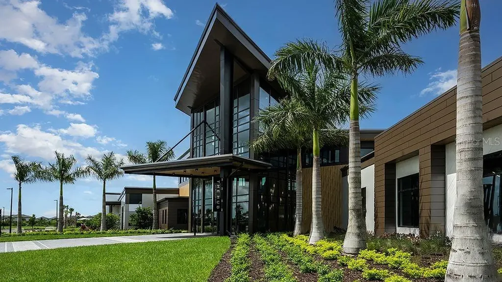 7820 Centaurus Way Sarasota FL 34241