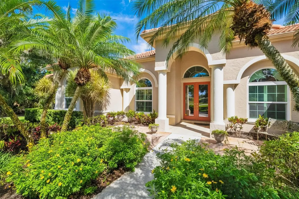 2660 Dick Wilson Drive Sarasota FL 34240