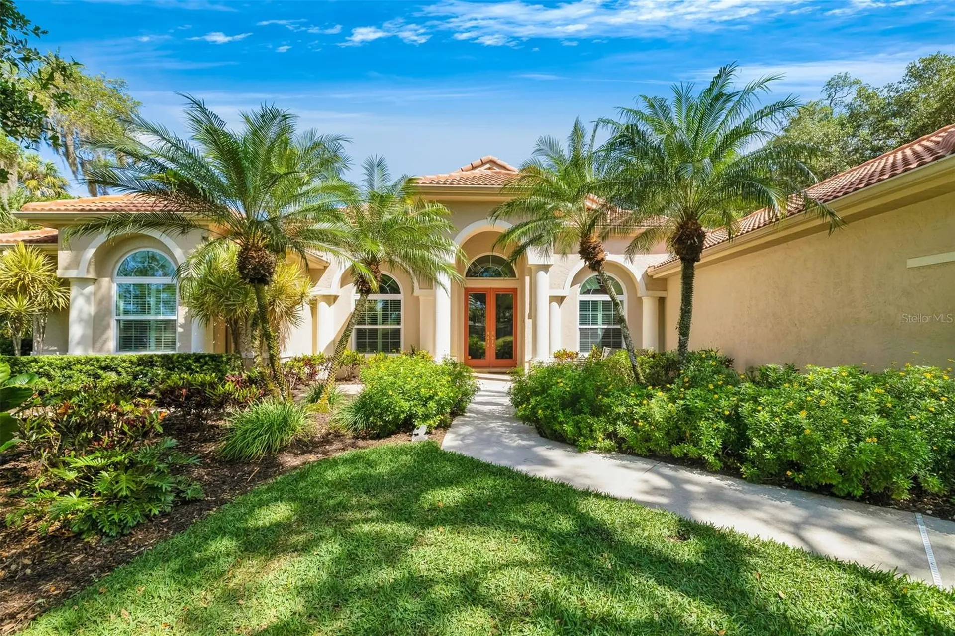 2660 Dick Wilson Drive Sarasota FL 34240