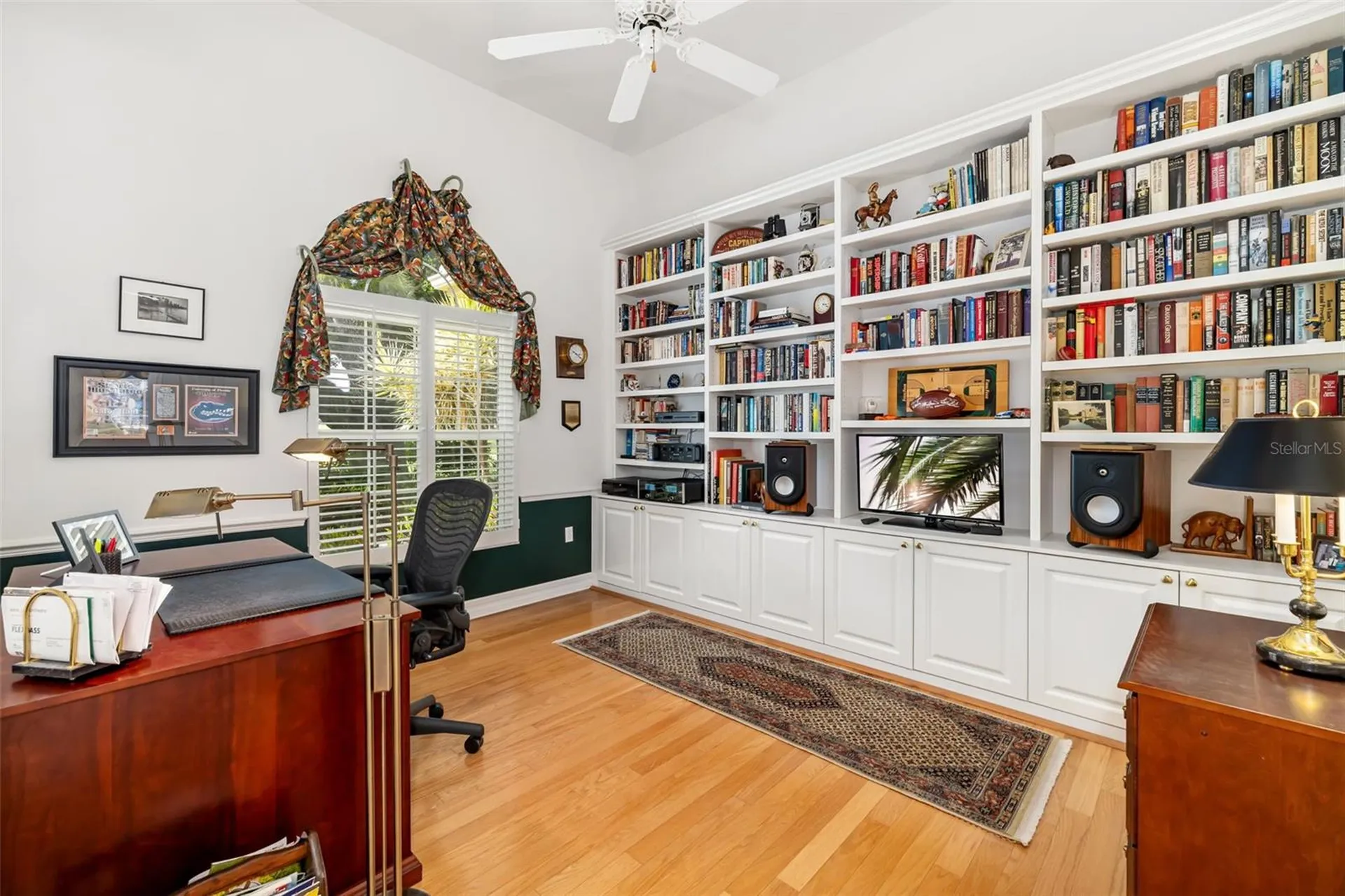 2660 Dick Wilson Drive Sarasota FL 34240