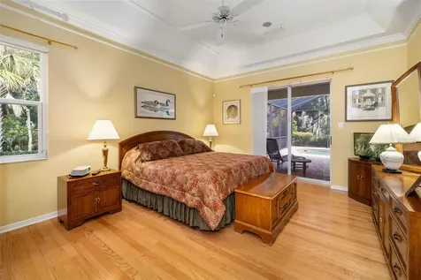 2660 Dick Wilson Drive Sarasota FL 34240