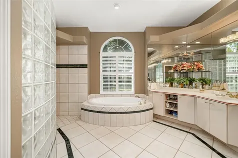 2660 Dick Wilson Drive Sarasota FL 34240