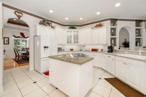 2660 Dick Wilson Drive Sarasota FL 34240