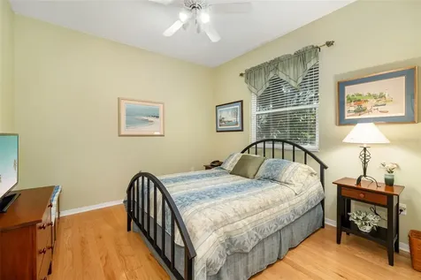 2660 Dick Wilson Drive Sarasota FL 34240