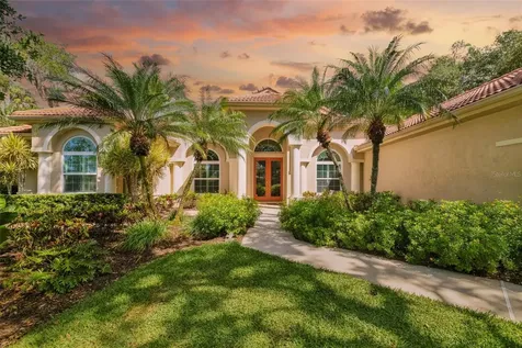 2660 Dick Wilson Drive Sarasota FL 34240