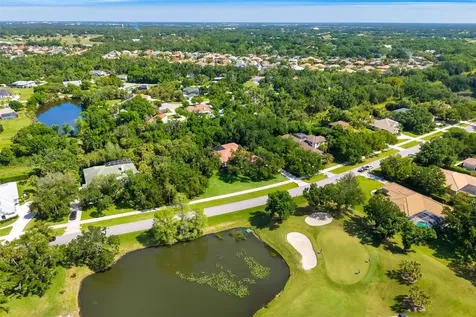 2660 Dick Wilson Drive Sarasota FL 34240