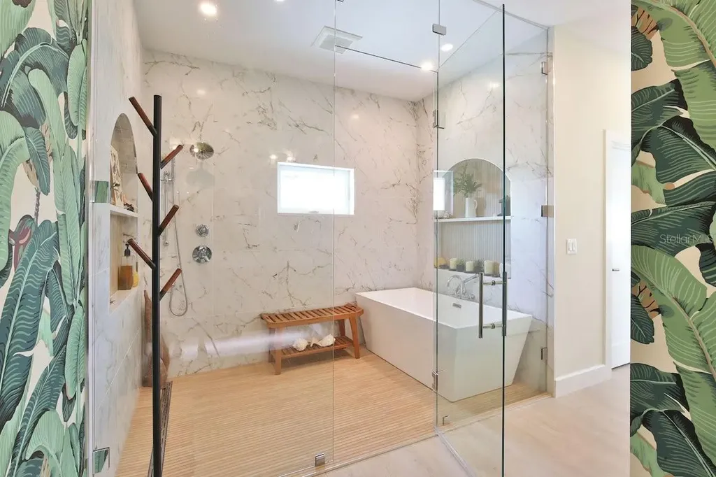 605 Concord Lane Holmes Beach FL 34217