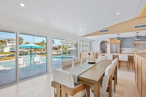 605 Concord Lane Holmes Beach FL 34217