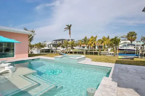605 Concord Lane Holmes Beach FL 34217