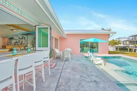 605 Concord Lane Holmes Beach FL 34217