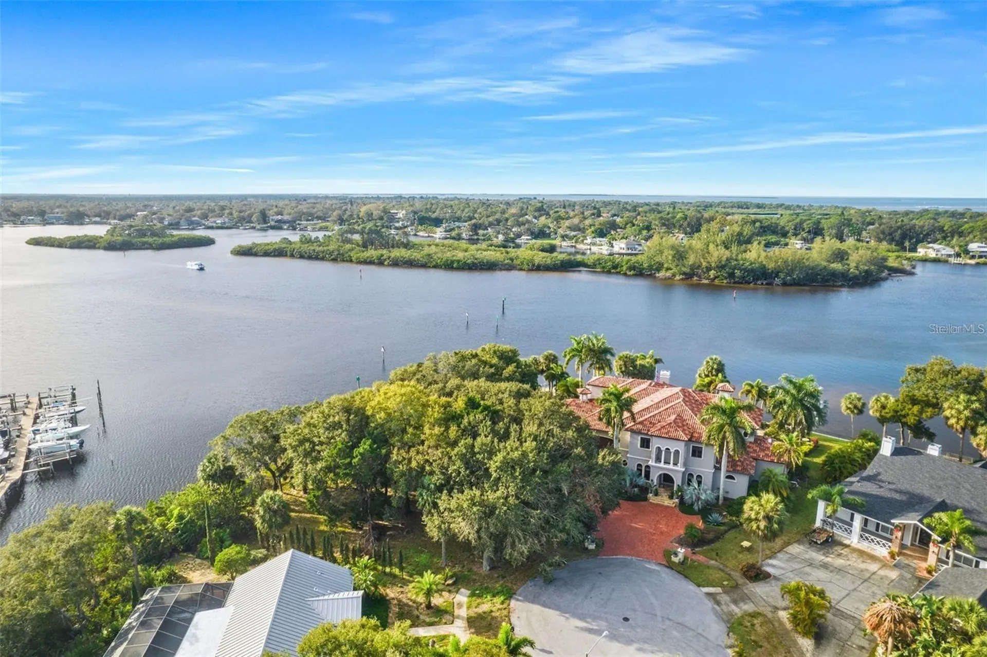 1600 Meyers Cove Drive Tarpon Springs FL 34689