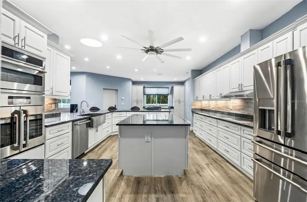 4 Uturn Court Palm Coast FL 32164