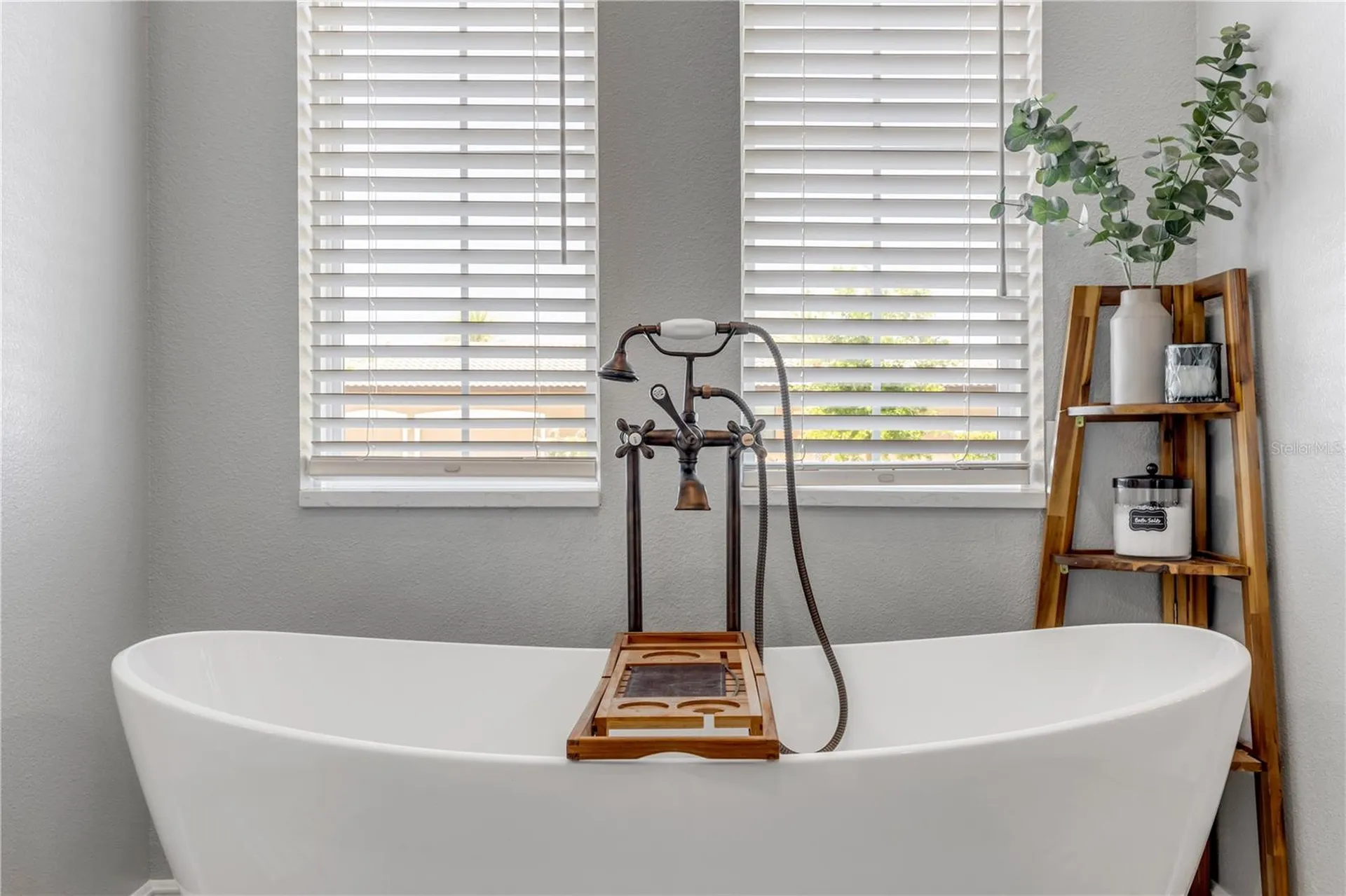 3055 Isola Bella Boulevard Mount Dora FL 32757