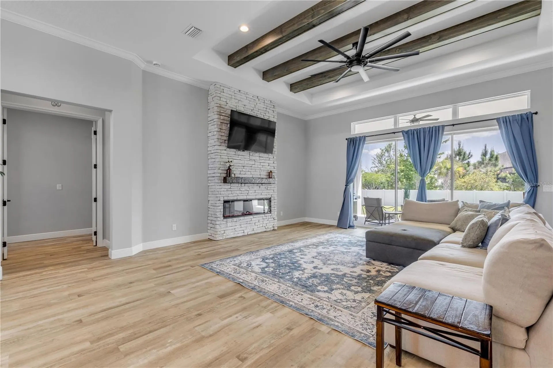 3055 Isola Bella Boulevard Mount Dora FL 32757