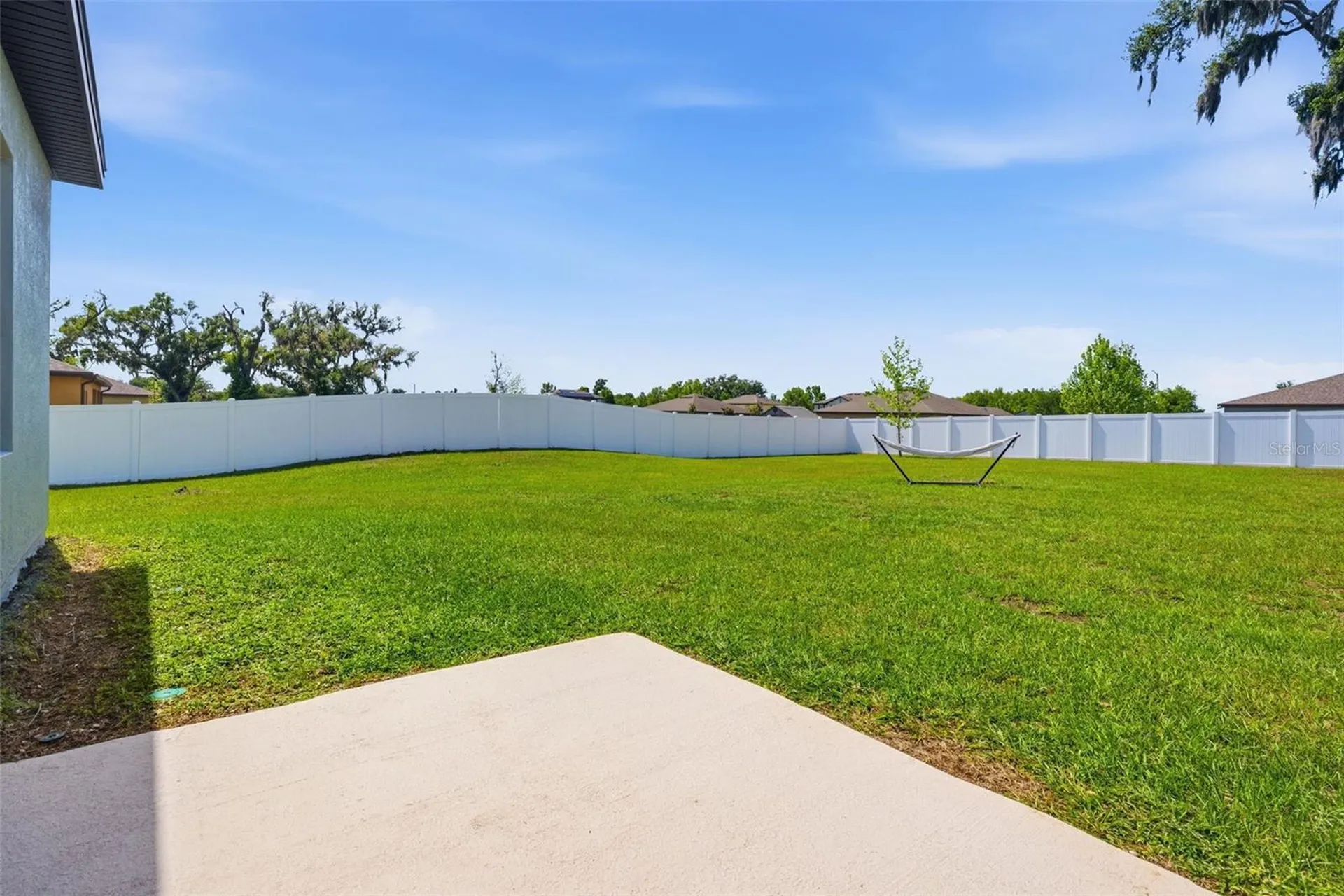 814 Highgate Oaks Place Seffner FL 33584