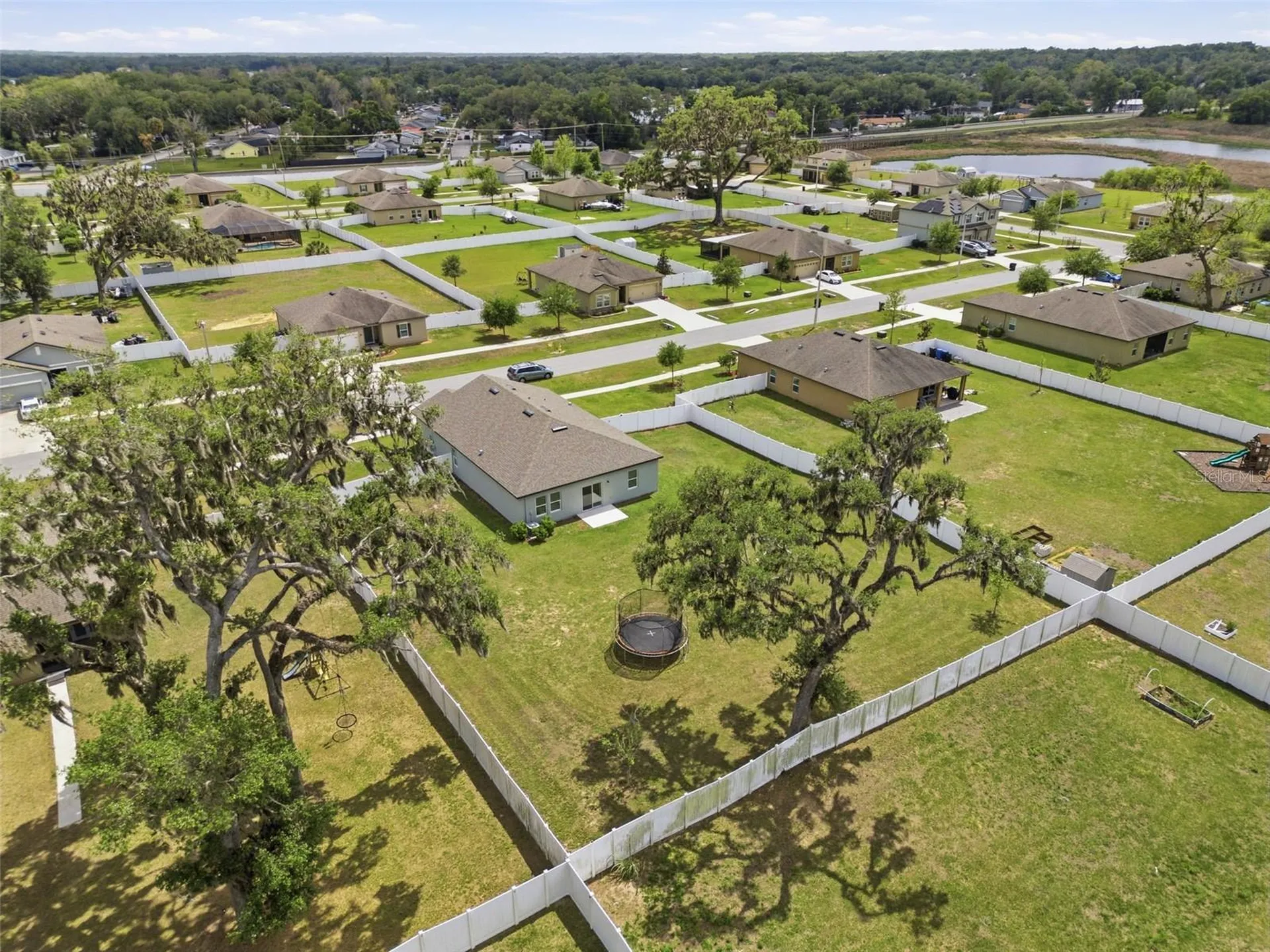 814 Highgate Oaks Place Seffner FL 33584